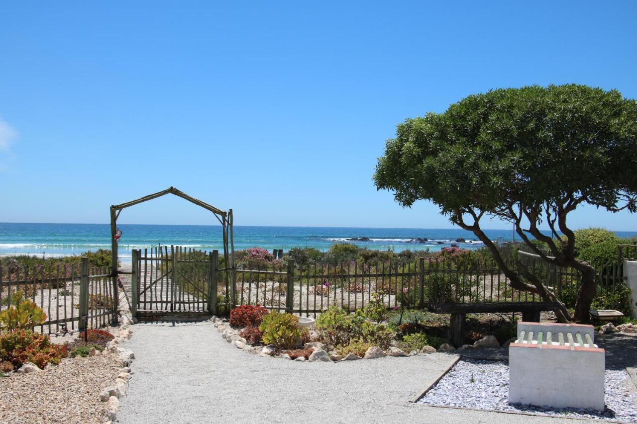Baywatch Guest House Paternoster Buitenkant foto