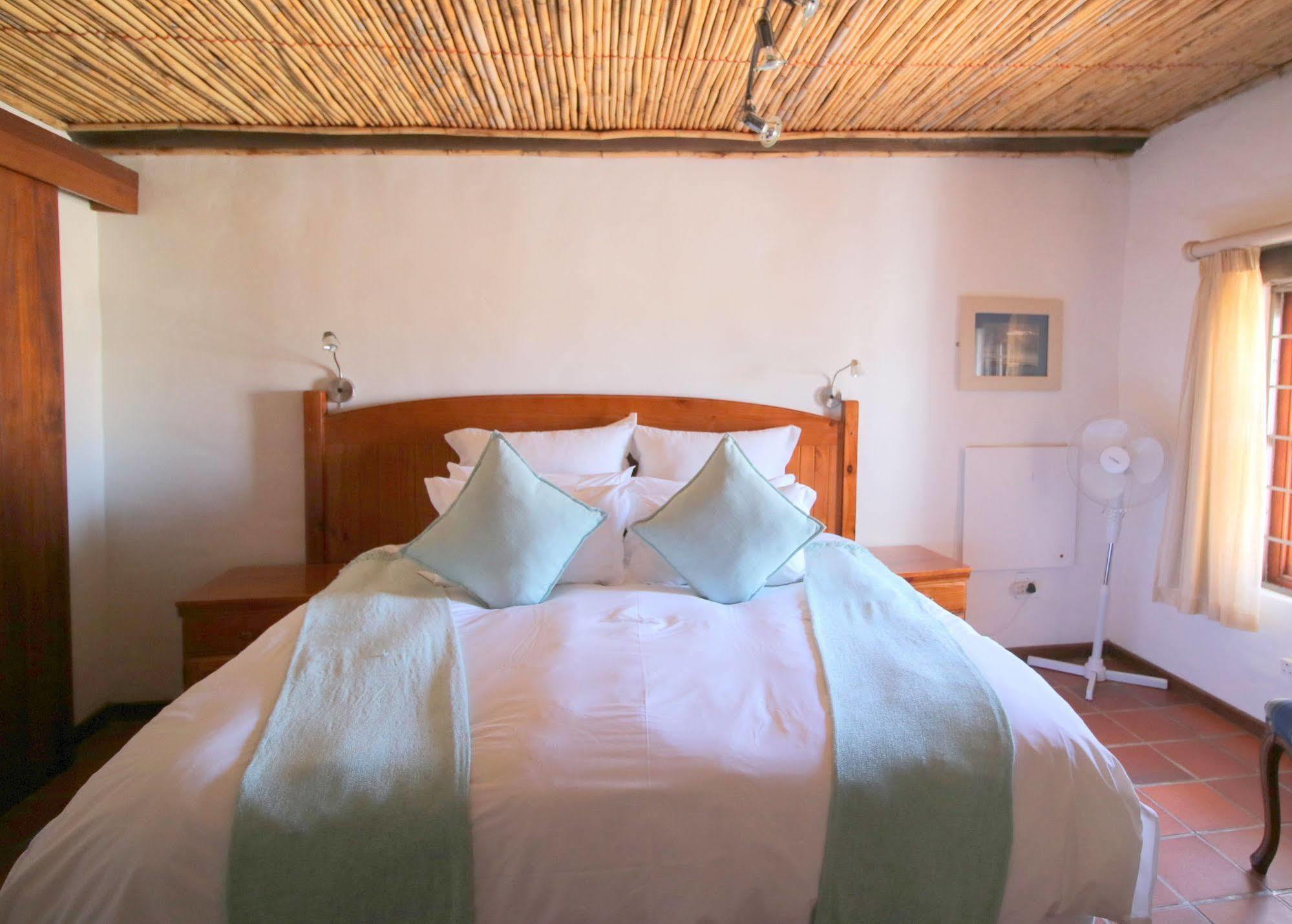 Baywatch Guest House Paternoster Buitenkant foto